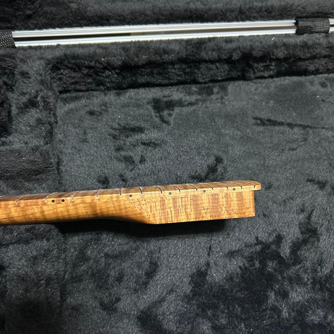 ストラトキャスター リバースヘッドネック 22フレット gotohペグ付き