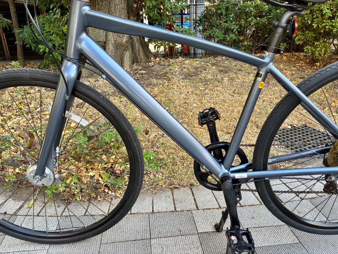 URBAN BIKE. クロスバイク 700×35C 7S前後内装ブレーキ東京
