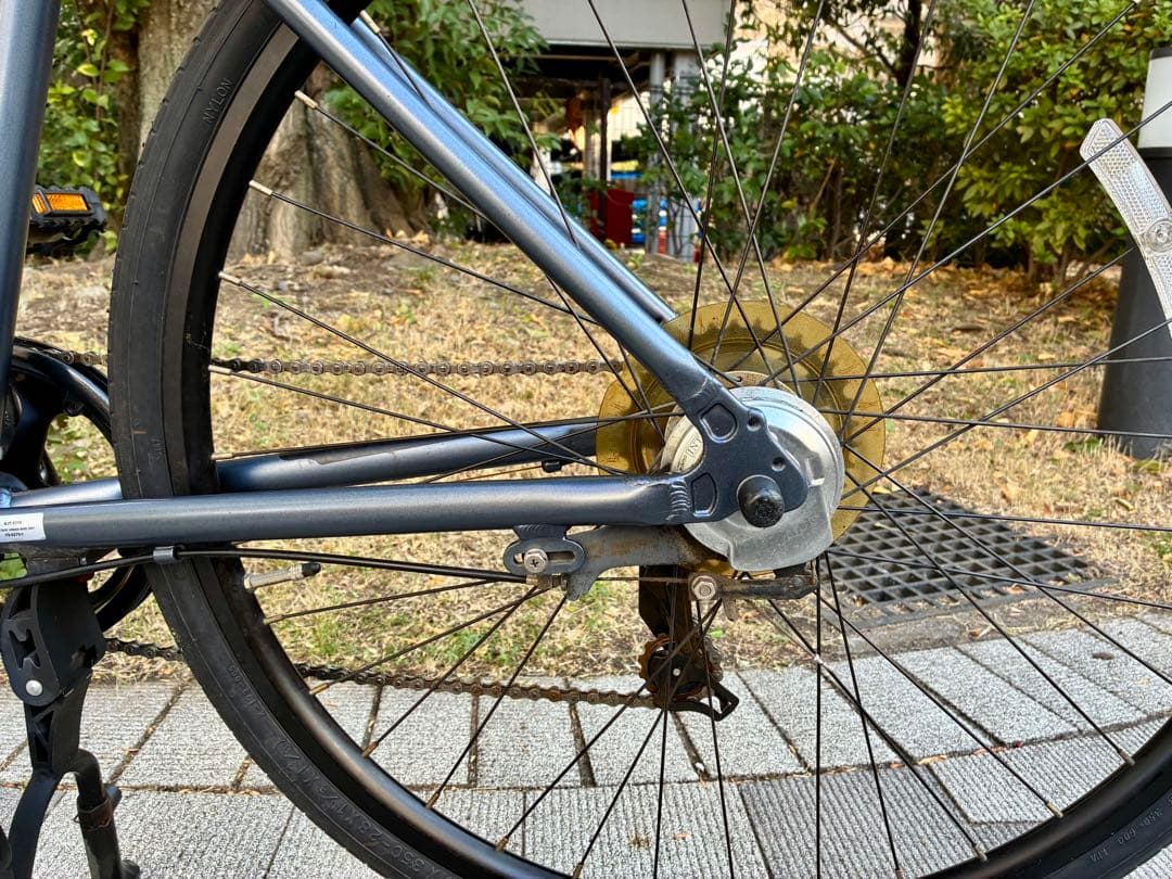 URBAN BIKE. クロスバイク 700×35C 7S前後内装ブレーキ東京