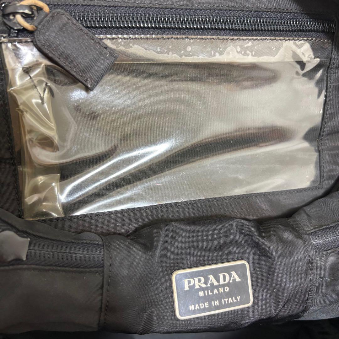 プラダ ポーチ　バニティ　ハンドバッグ　黒　三角プレート　ナイロン