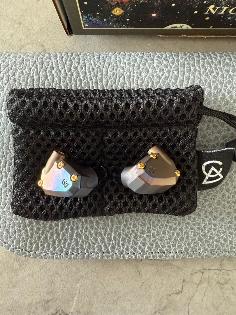 イヤホン Campfire Audio Moon Rover