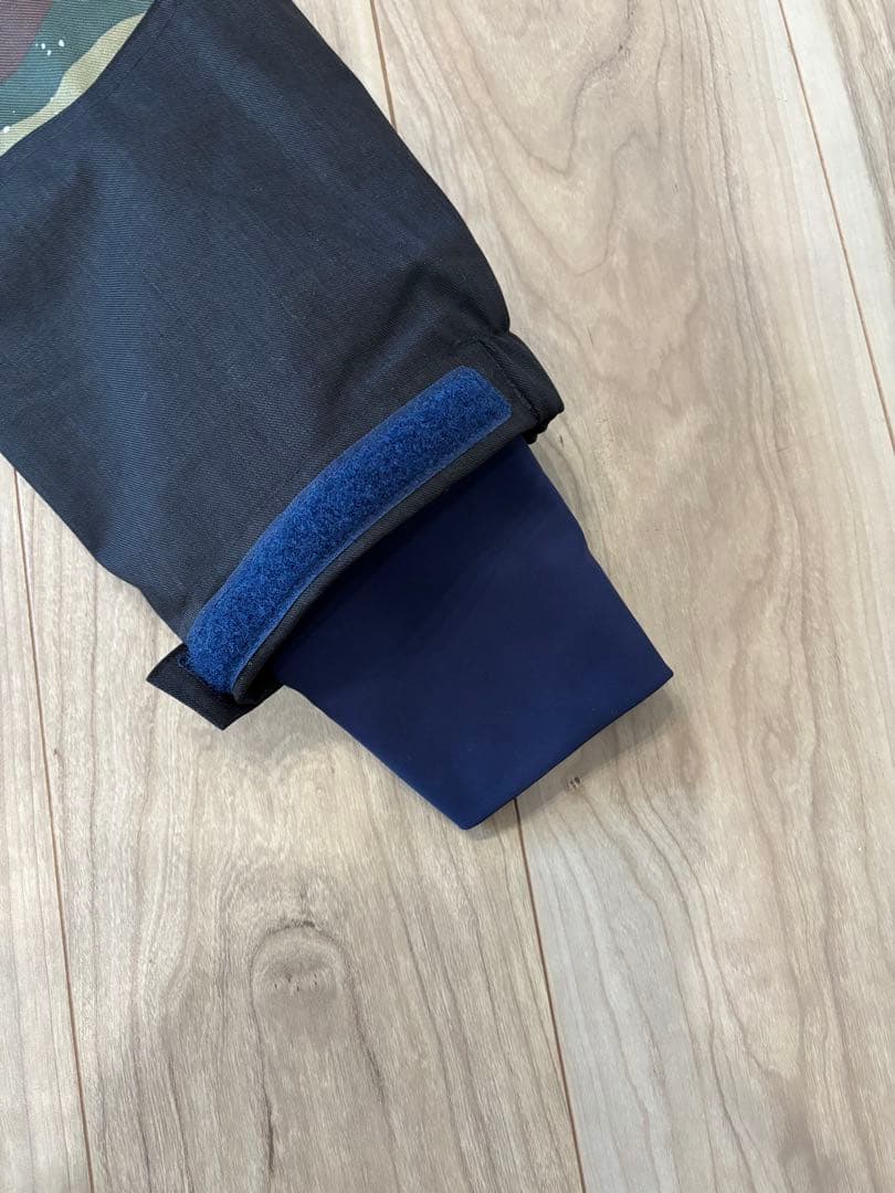 【redapple0322】迷彩柄ジャケット・グレーパンツセット　XL