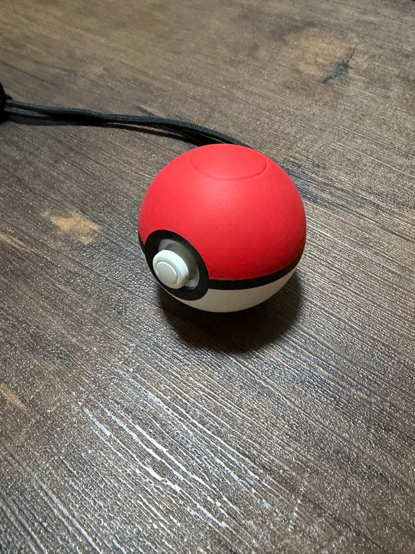 Switch ピカブイ版(SDカード、ケース等おまけ付き)