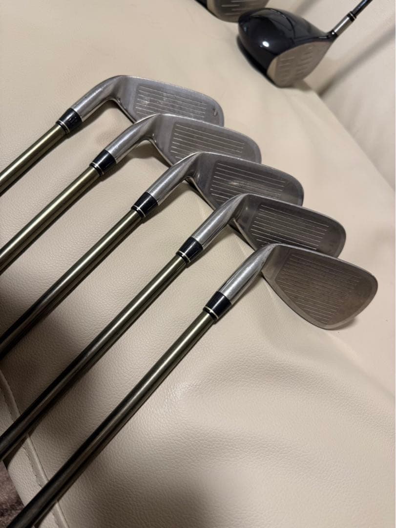 【送料込み】激安　テーラーメイド　ゴルフセット　ゴルフバッグ付き　メンズ　クラブ