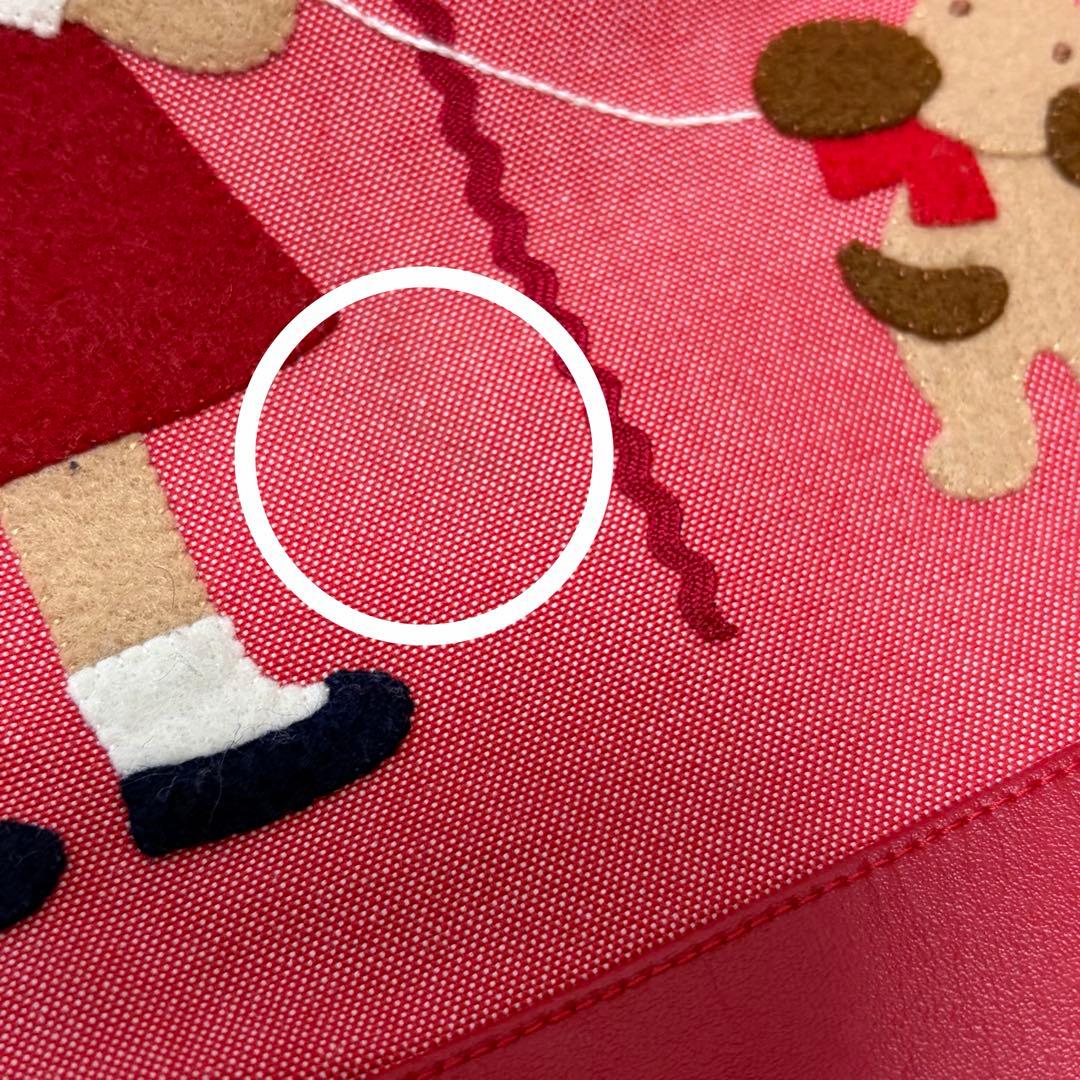 希少✨大人気！familiar デニムバッグ　レッド系　手刺繍