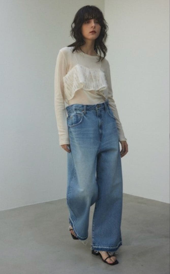 BLACK BY MOUSSY ウエストスクイーズデニム