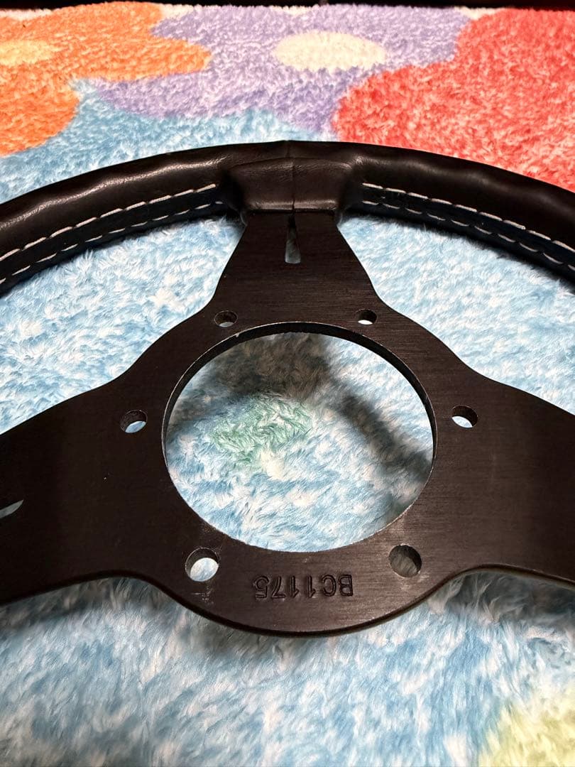 ブラック 3スポーク ステアリングホイール