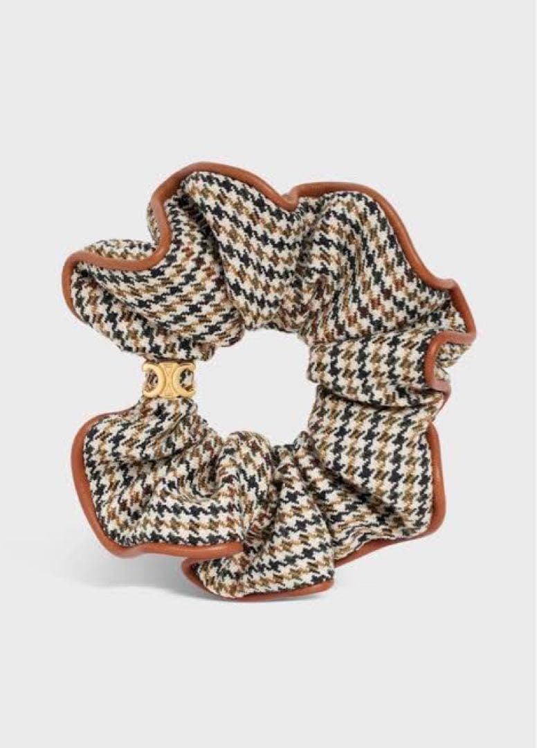 セリーヌ 千鳥格子 トリオンフ シュシュ 箱付