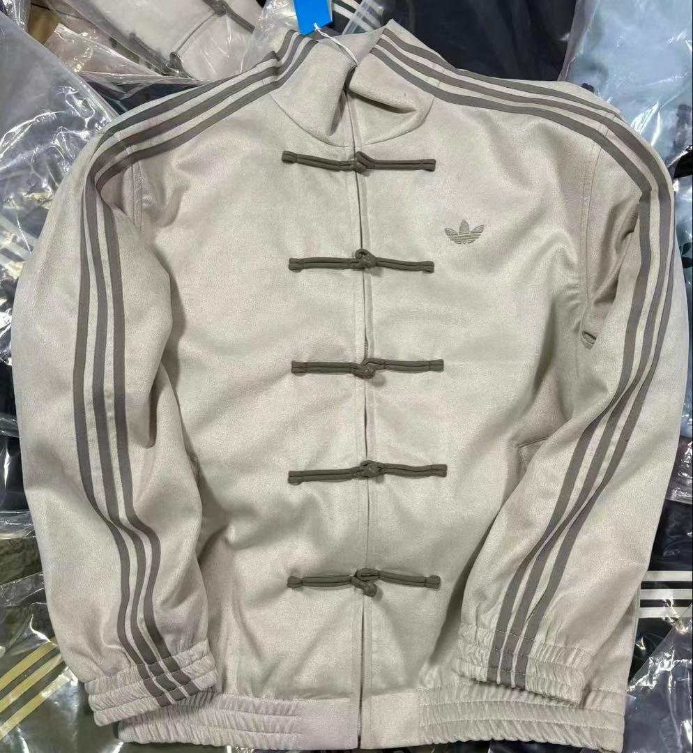 adidasアディダス 中国限定 蛇年トラックジャケット ホワイトS