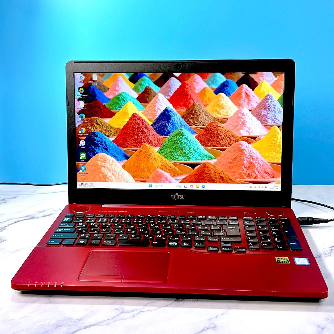 美品レッド！Corei7・メモリ12GB・SSD・ブルーレイ・ノートパソコン