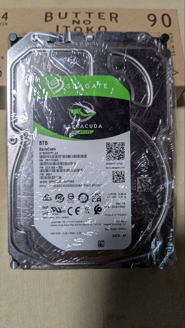 外付けハードディスク・ドライブ Seagate Barracuda 8TB & WD Blue 6TB HDD