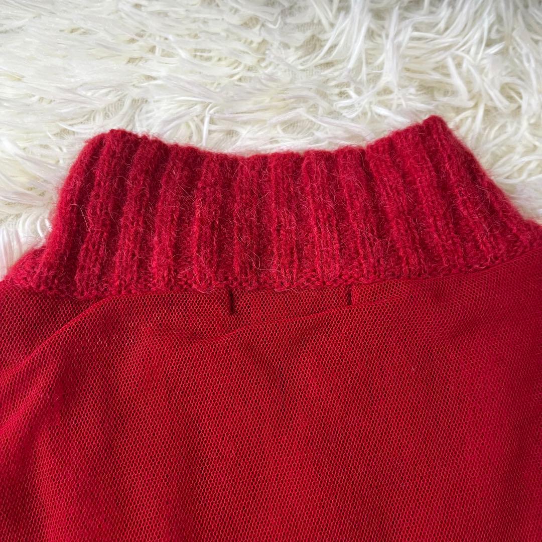 VIVIENNE TAM ヴィヴィアンタム　花柄　刺繍　半袖ニット　　赤