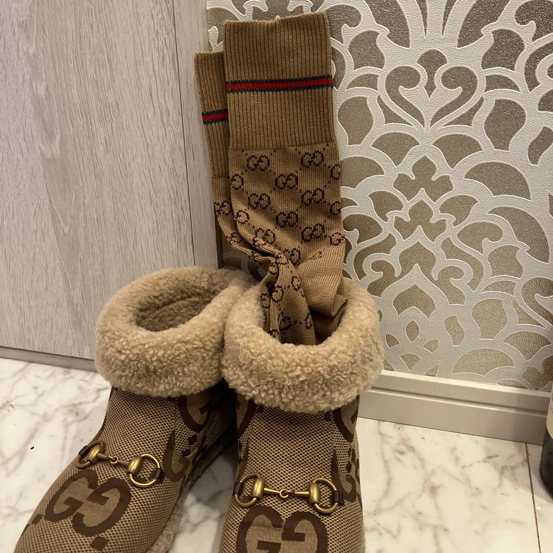 新品❣️GUCCI靴下❣️可愛い24センチ箱有りキャメルカラー