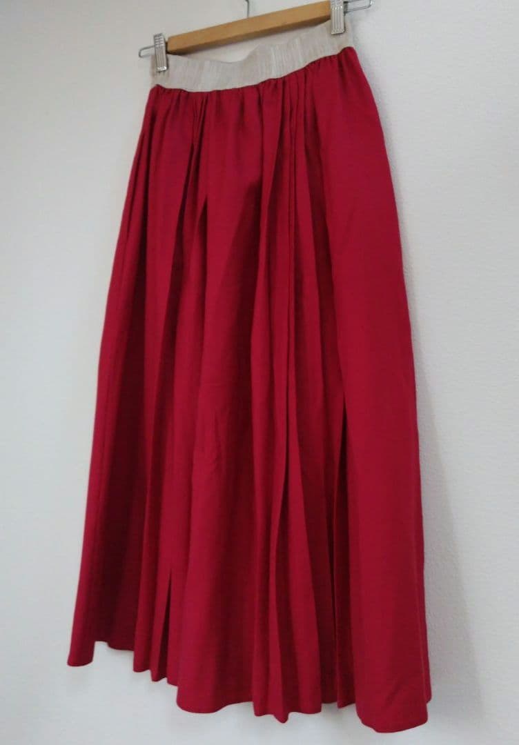 オニールオブダブリン ウール プリーツ入り ロングスカート アイルランド製 赤