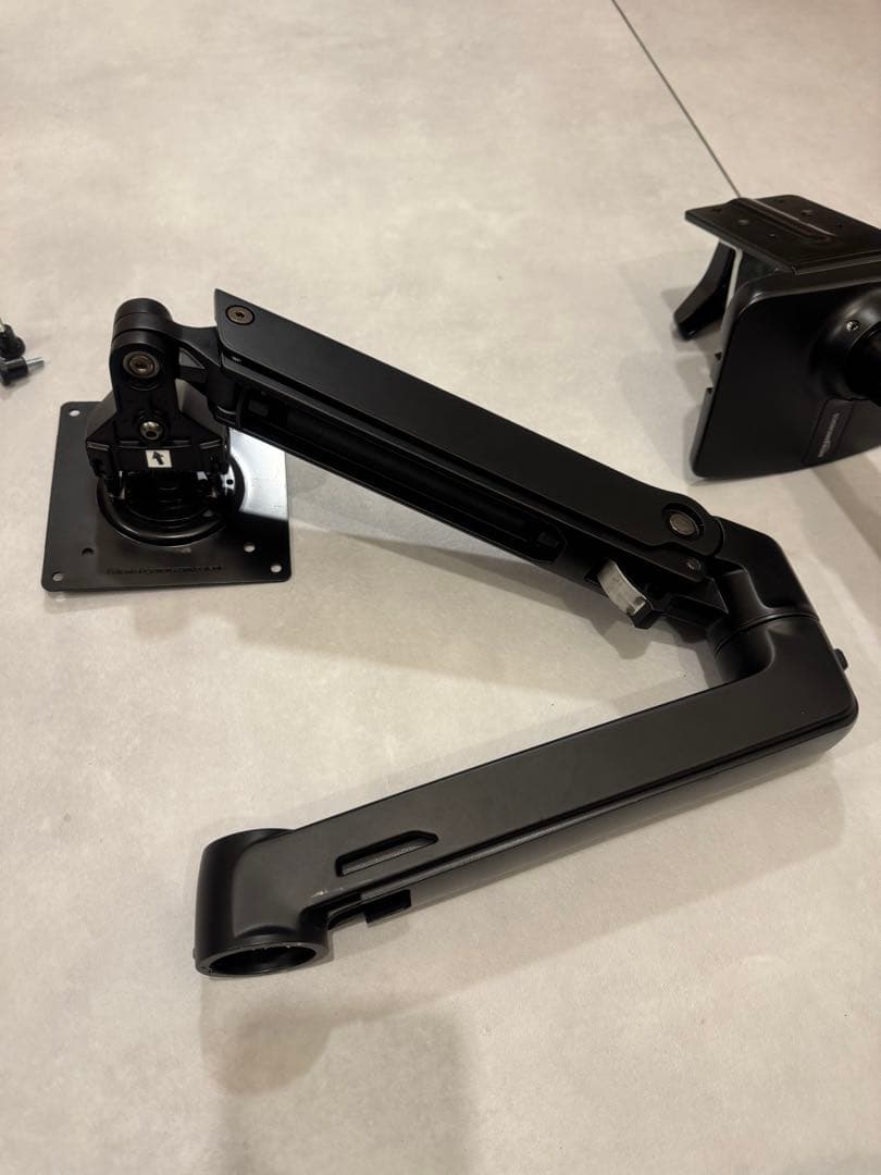 Amazon basics （ErgotronのOEM）