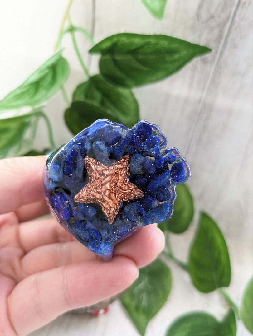 【ひまわり】ラピスラズリのきつねさん形オルゴナイト☆他２点