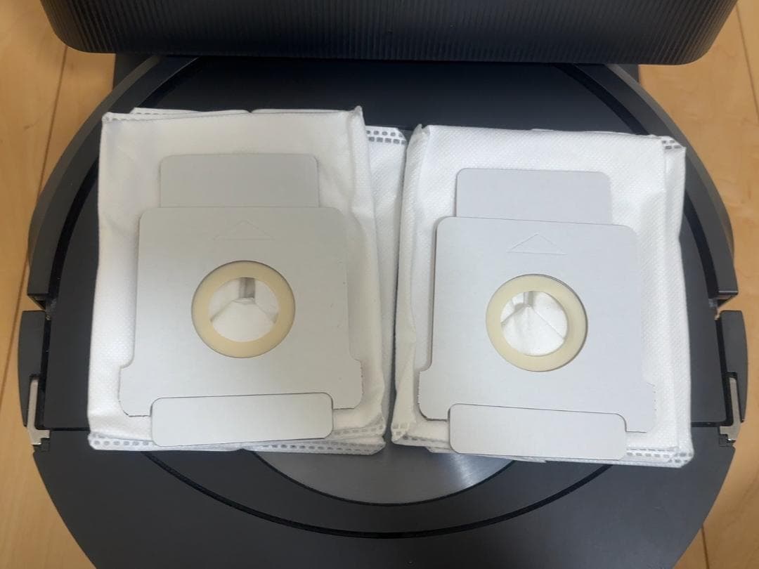 ★iRobot Roomba Combo j7+ 本体★美品★付属品付★拭き掃除