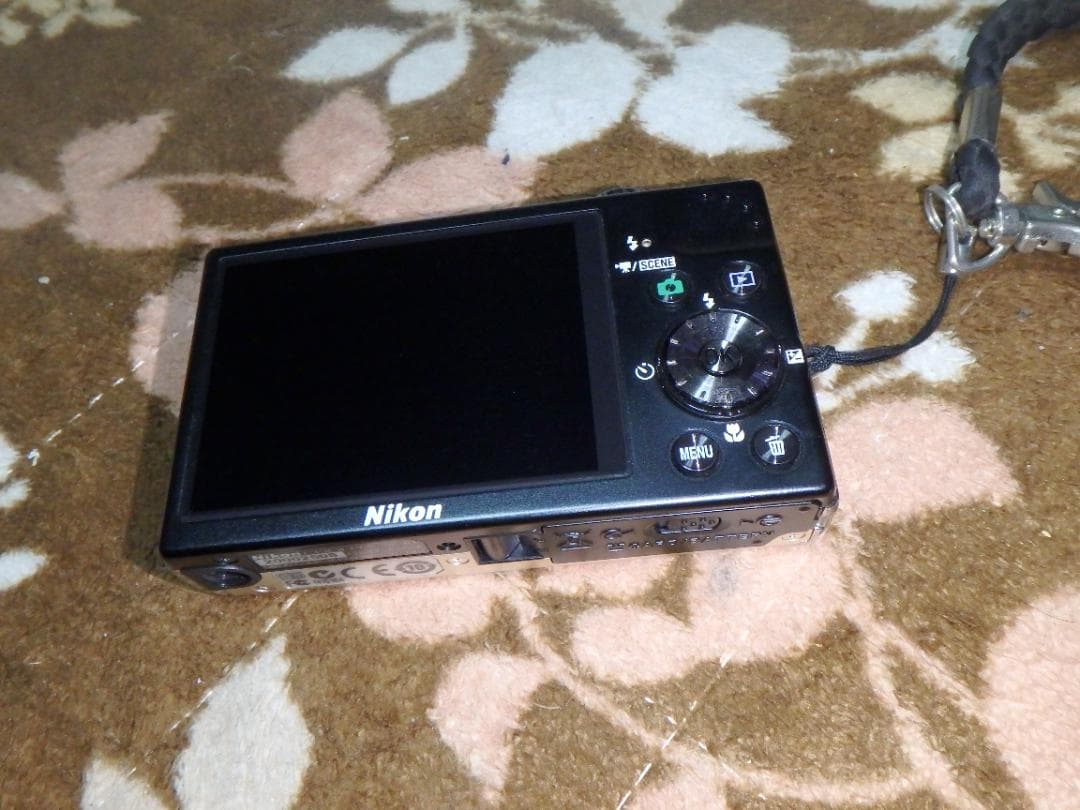 動作品 NIKON S640 COOLPIX デジタルカメラ