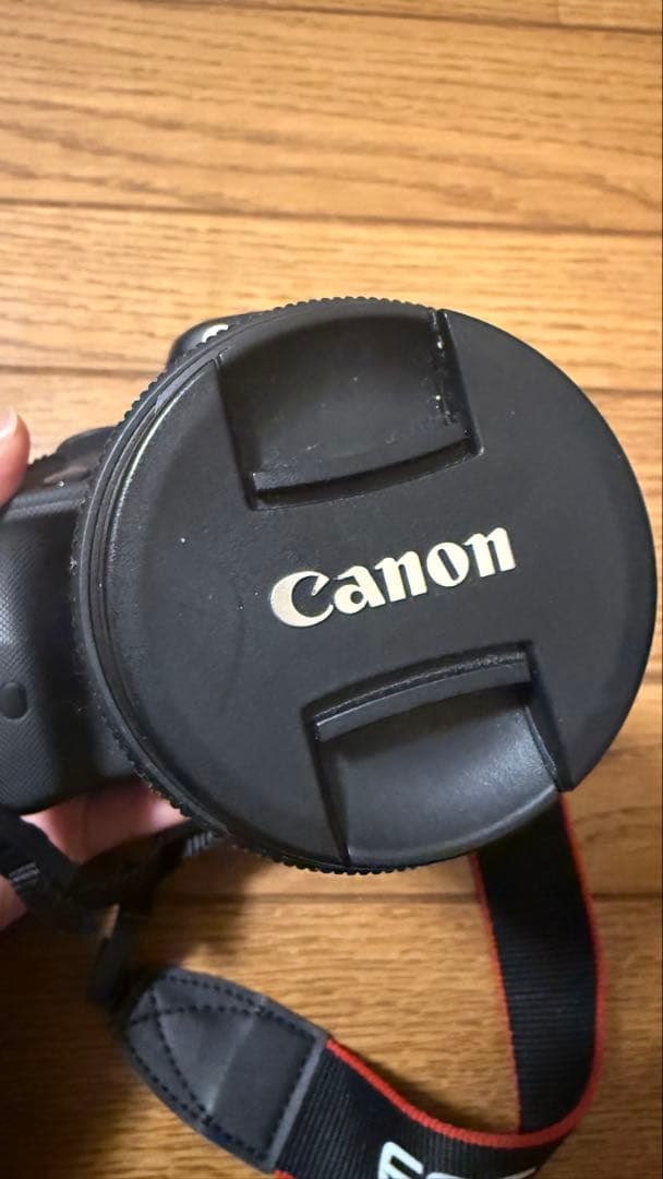 Canon デジタル一眼レフカメラ EOS kiss7
