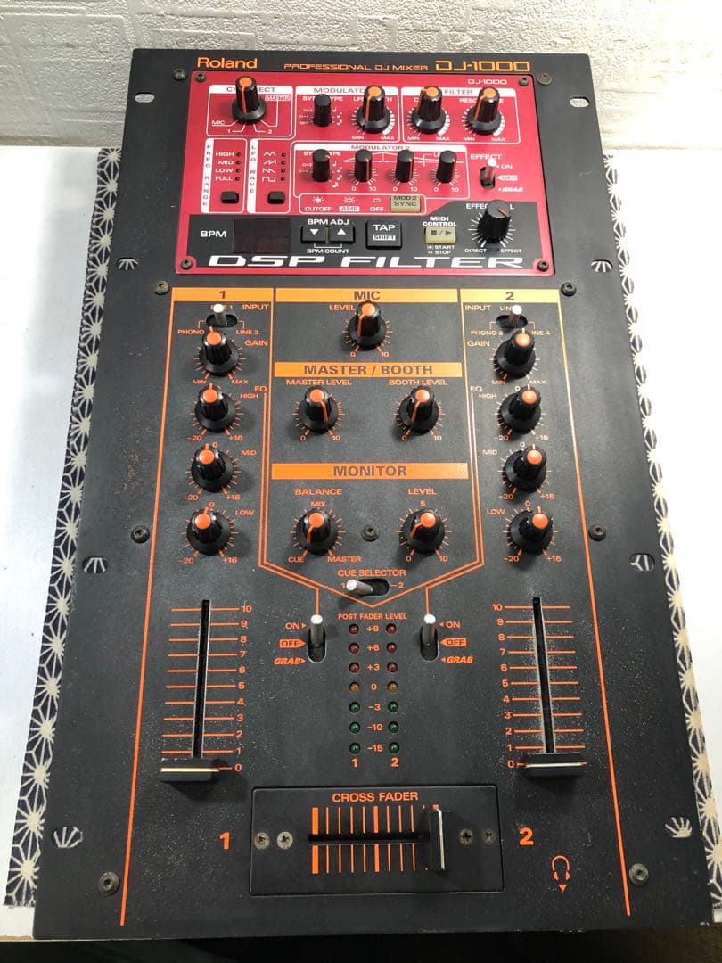 Roland ローランド　DJ-1000