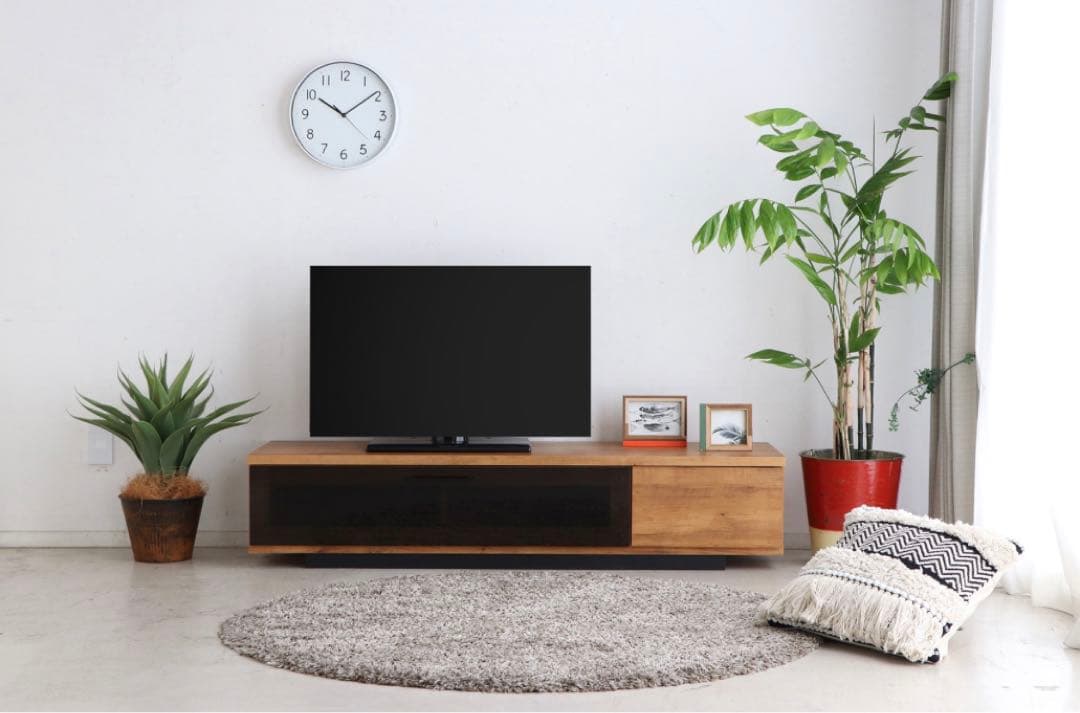 美品　テレビボード　サイドボード　おしゃれ収納　幅140cm