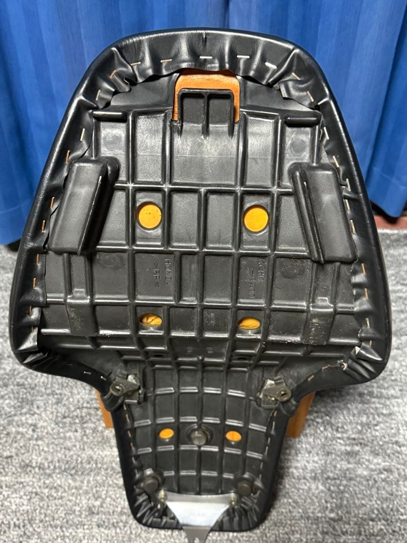 破れなし HONDA ホンダ V-TWIN マグナ250 MC29 純正 シート