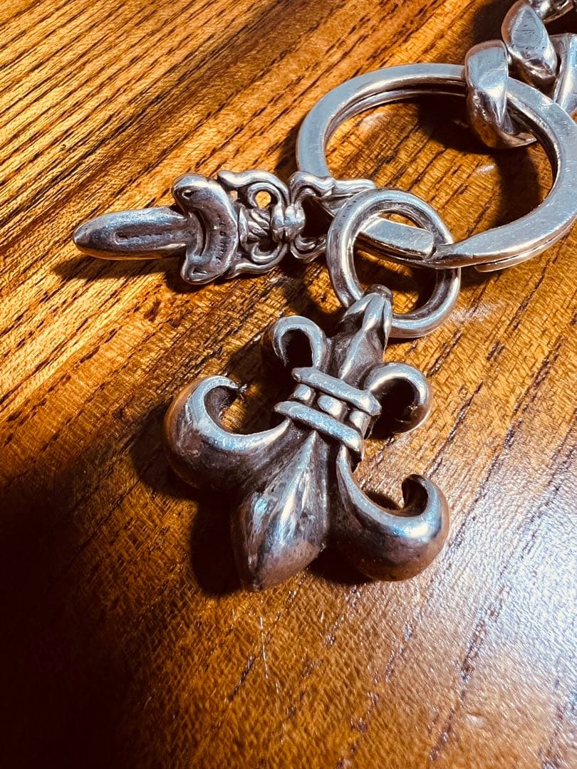 k*i様 ATRANTIS購入クロムハーツ キーチェーン ダガー フレアクラシッ