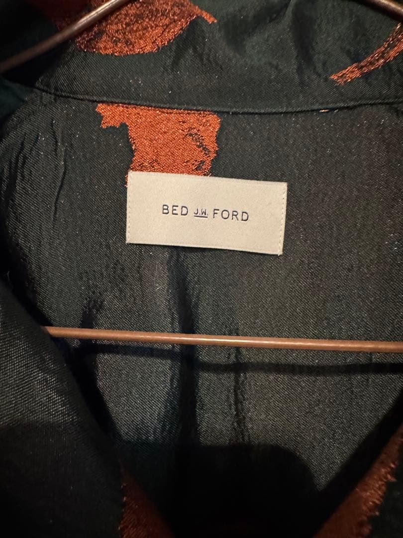 BED J.W. FORD 長袖シャツ 黒とオレンジの葉柄　サイズ1