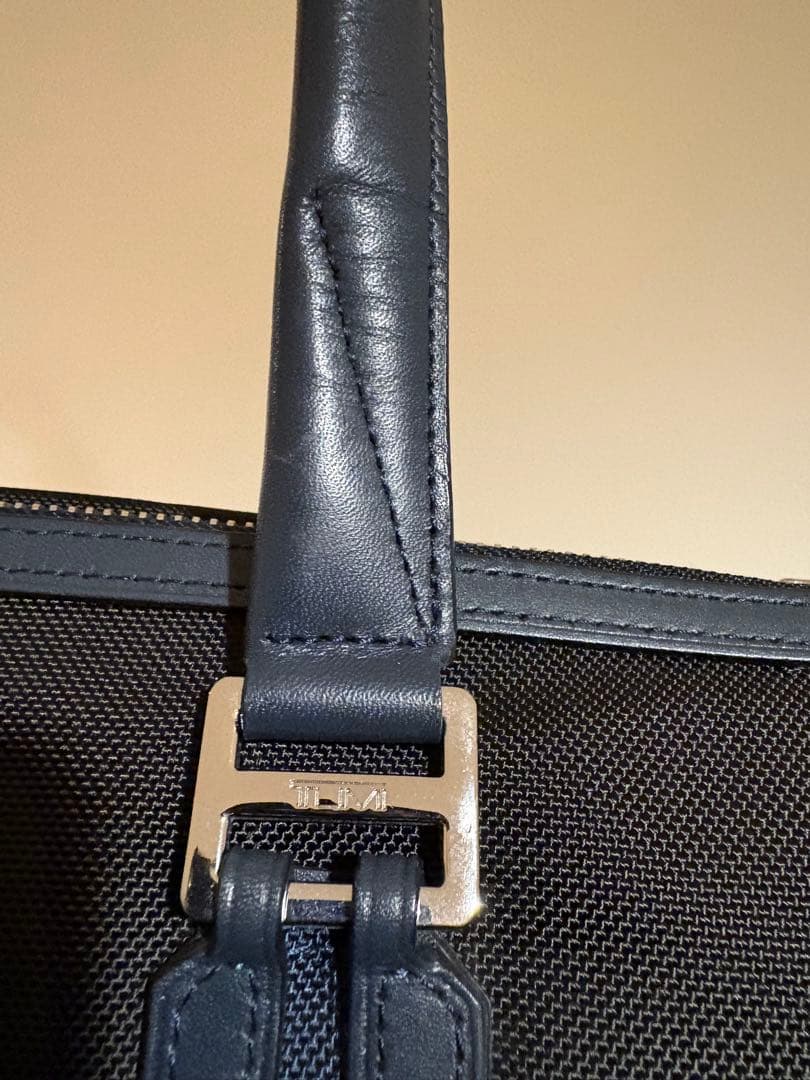 美品 TUMI トゥミ 68416DNYE トートバッグ ネイビー正規店購入