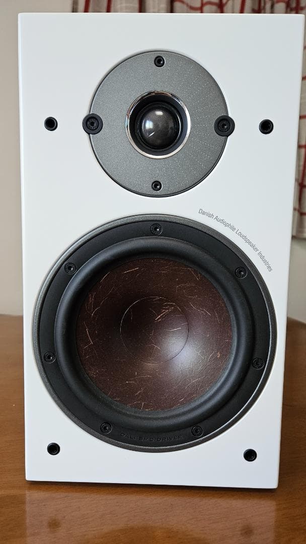 DALIOBERON3/WH（ホワイト・2本1組）スピーカーダリ