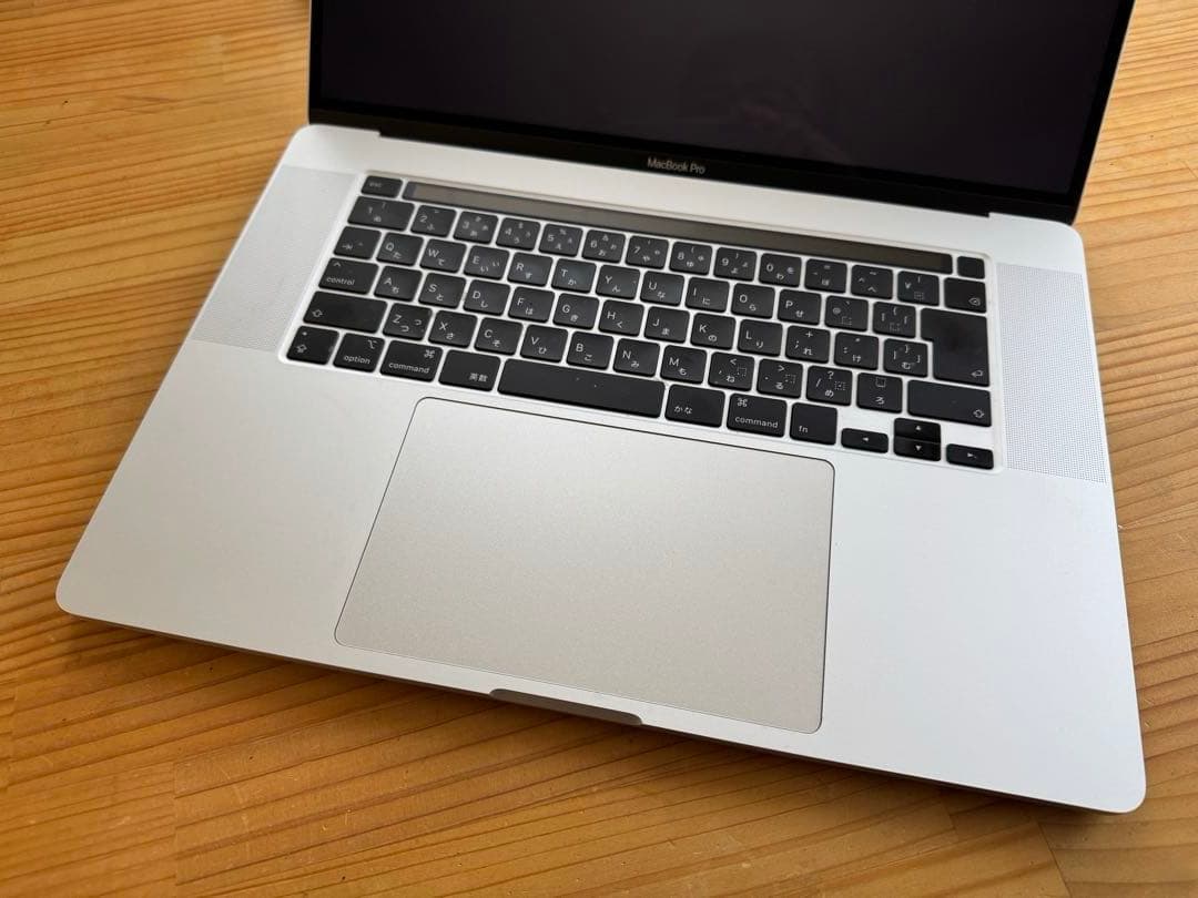 MacBook Pro 16インチ 2019 i9 / 32GB / 2TB