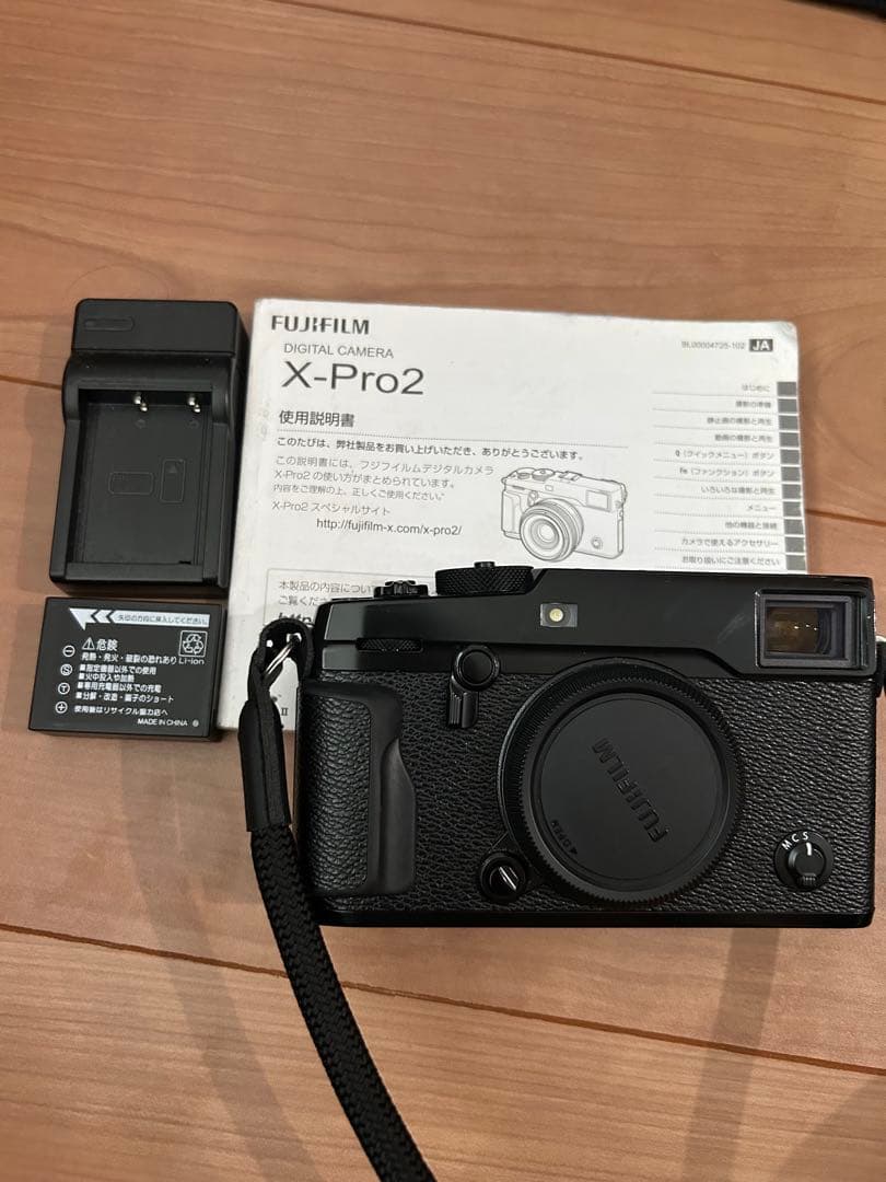 FUJI FILM X−PRO2