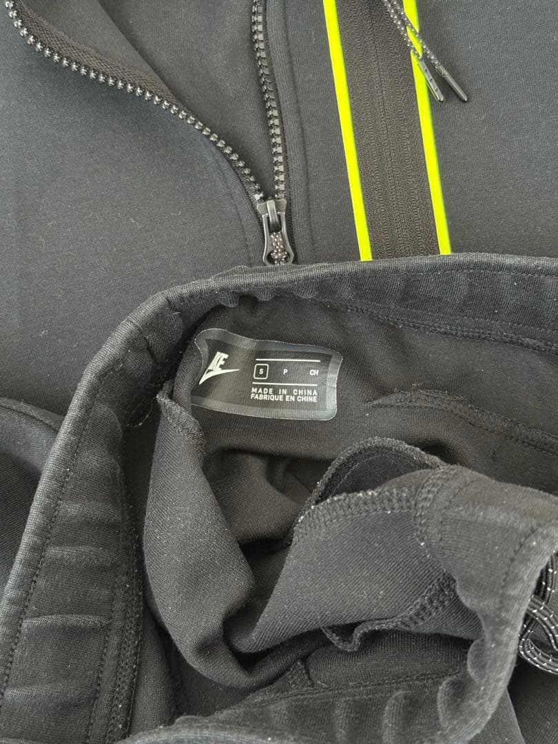 Nike テックフリース フルジップ セットアップ メンズ ジョガー