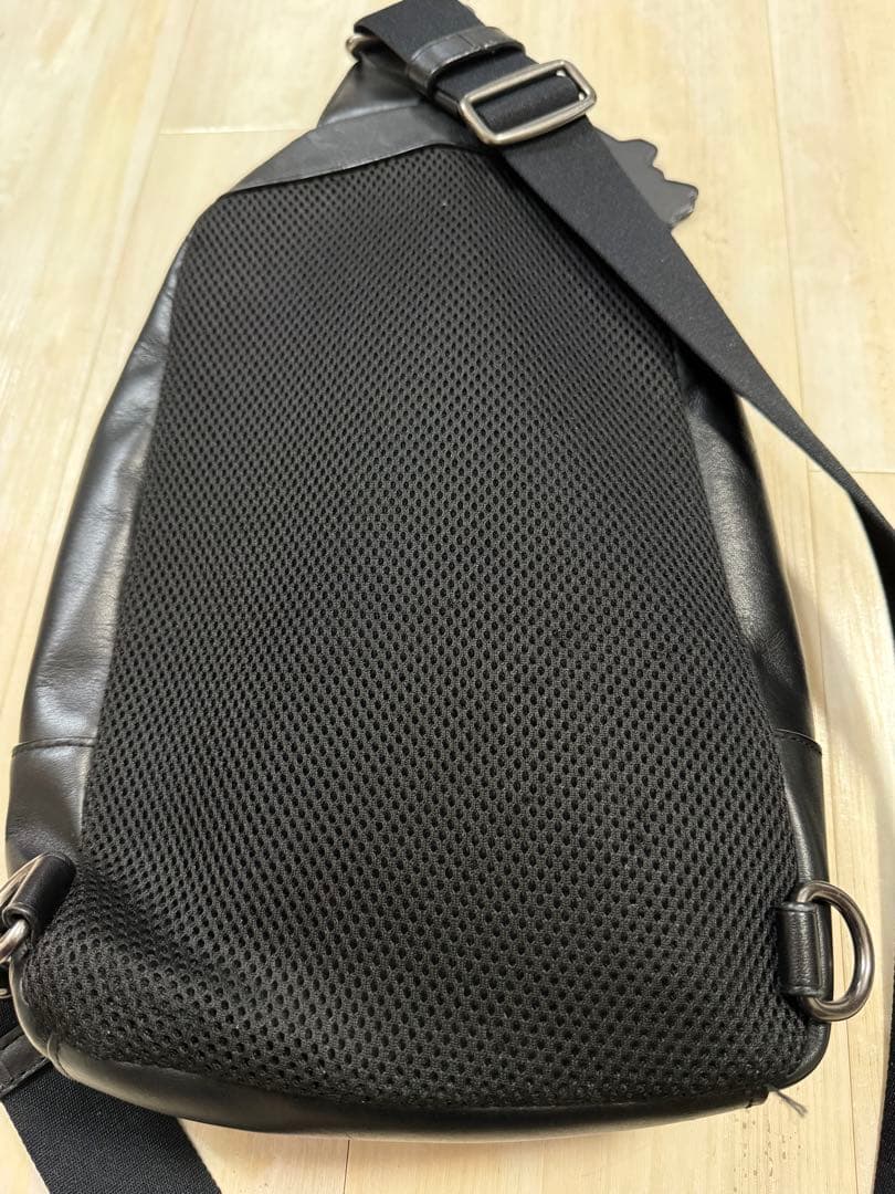 Coach ブラック ショルダーバッグ+キーホルダー