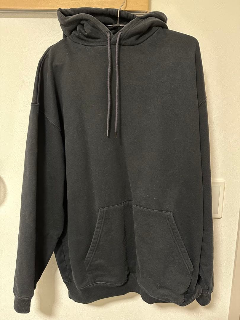 バレンシアガ　フーディー・パーカー　Sサイズ