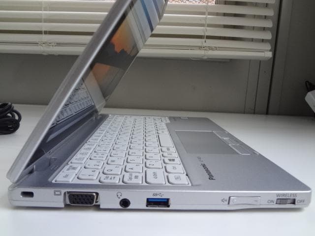 Windowsノート本体 Let's note CF-RZ6 i5-7Y57 SSD128 MEM8