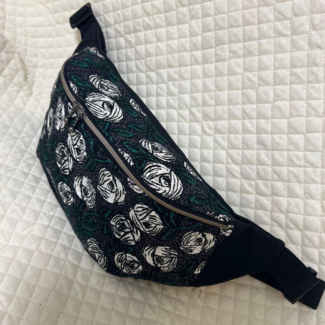 ミナペルホネン　2wayボディバッグ　rosyネイビー　ハンドメイド