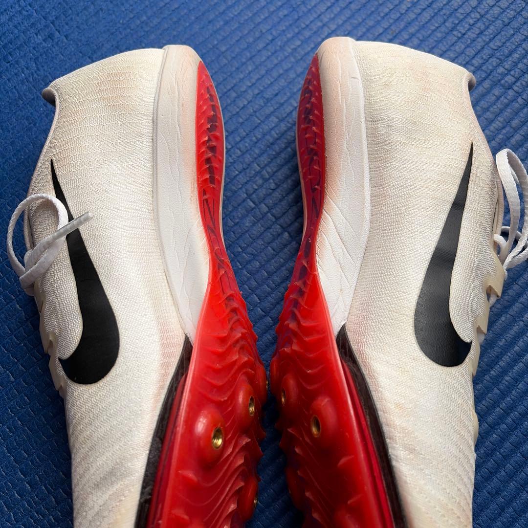 ナイキ エアズーム マックスフライ モアテン27.0cm ホワイト