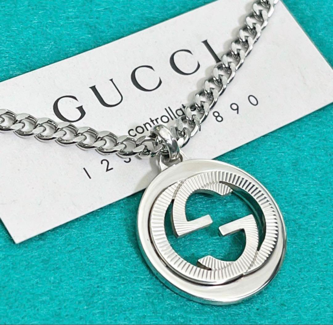 美品　GUCCI ギョーシェペンダント