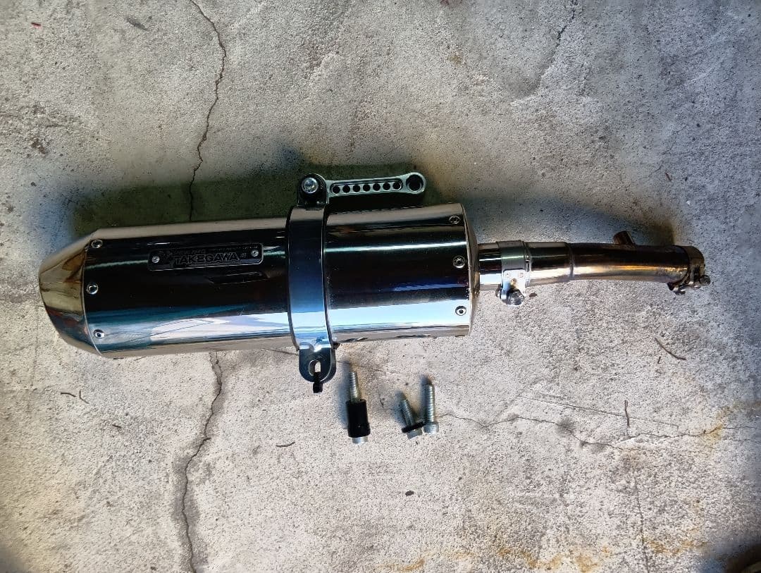 フォルツァMF13ステンレス マフラー ポリッシュ仕上げ