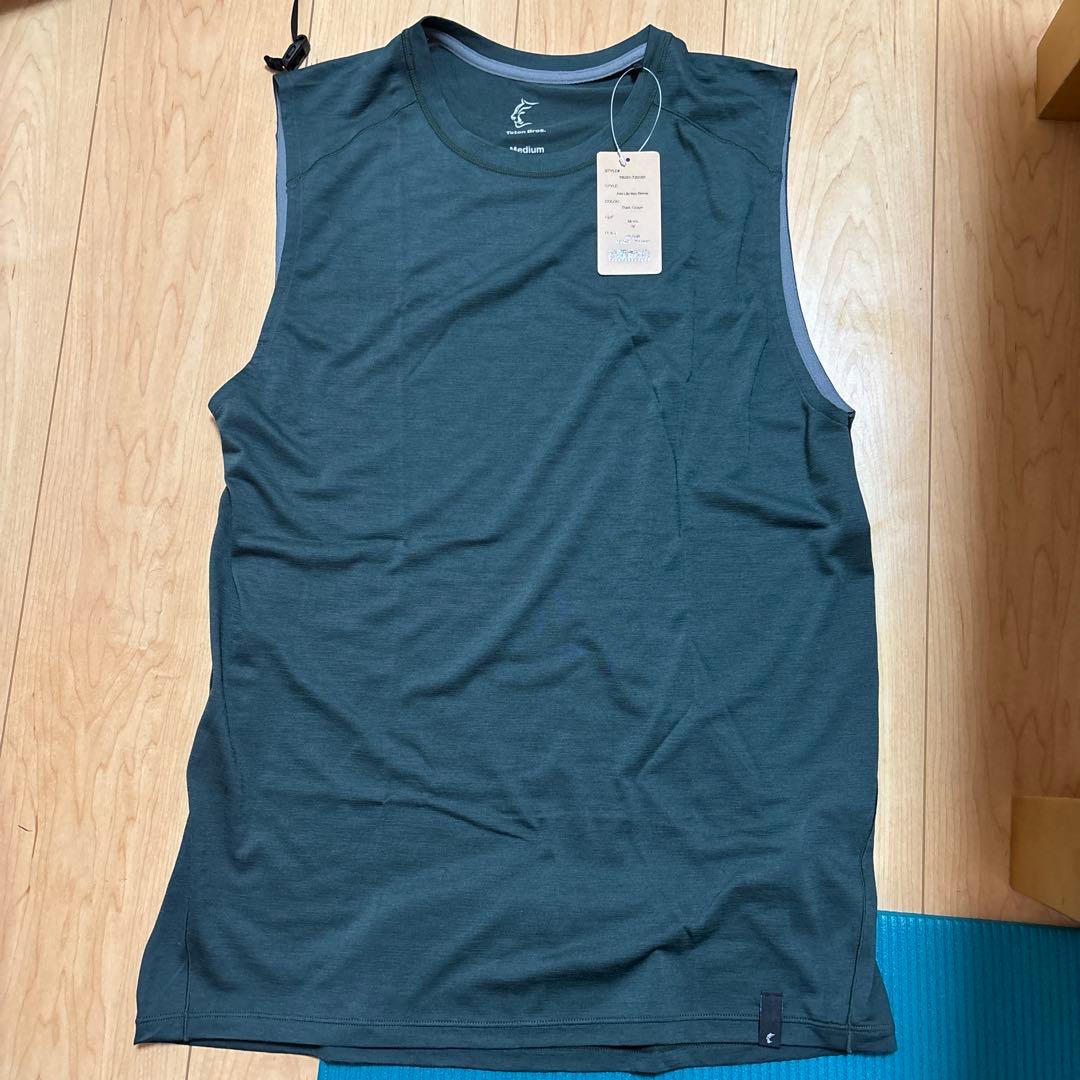 Teton Bros. アクシオライトノンスリーブ　メンズM ダークグリーン