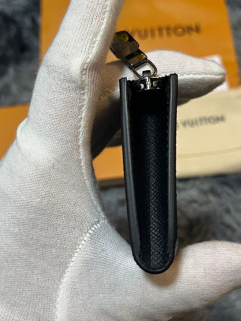 専用　LOUIS VUITTON ブラック ケース　モノグラム