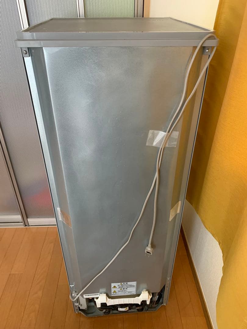 【送料無料】Panasonic冷蔵庫 NR-B179W-S(168L)