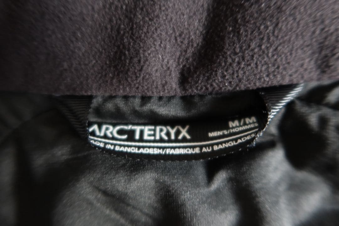 ARC'TERYX ATOM LT JACKET ブラック M フード無し