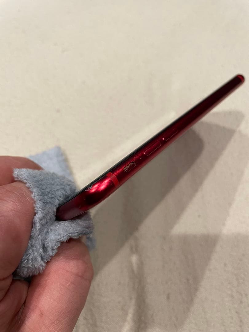 Apple iPhone SE 第2世代128GB 本体のみ バッテリー76%