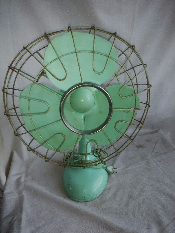 骨董品の扇風機