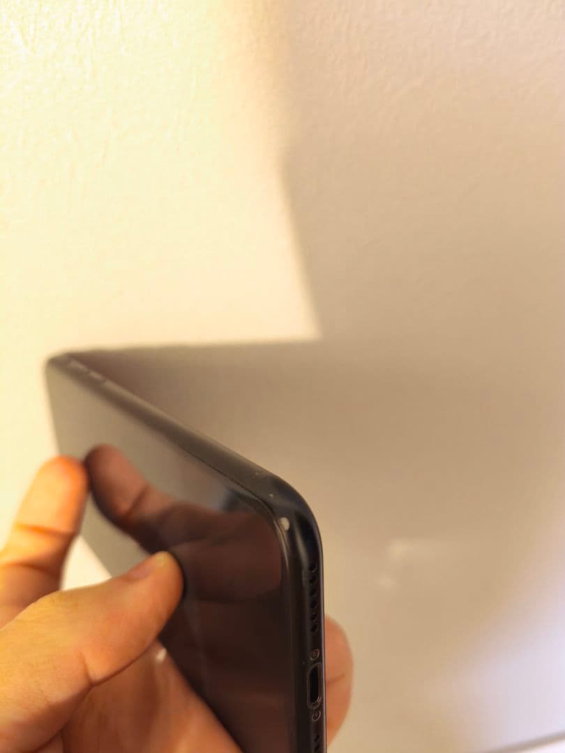 Apple iPhone SE第2世代 64GB