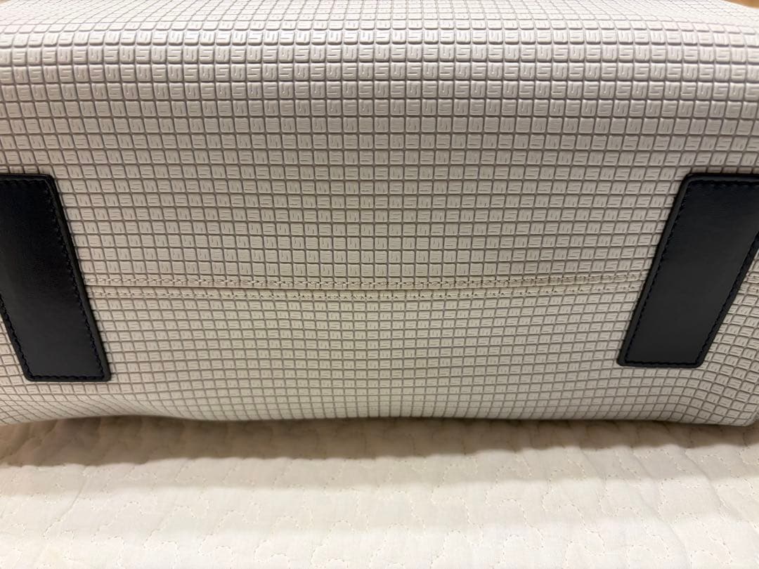 極美品SERAPIAN セラピアン　トートバッグ　ホワイトSTEPAN製