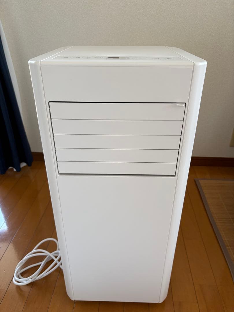 アイリスオーヤマ　ポータブルクーラー　ホワイト