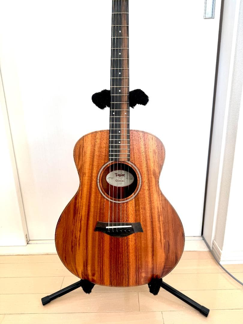 Taylor GS Mini-e Koa ミニギター【ピックアップ搭載】
